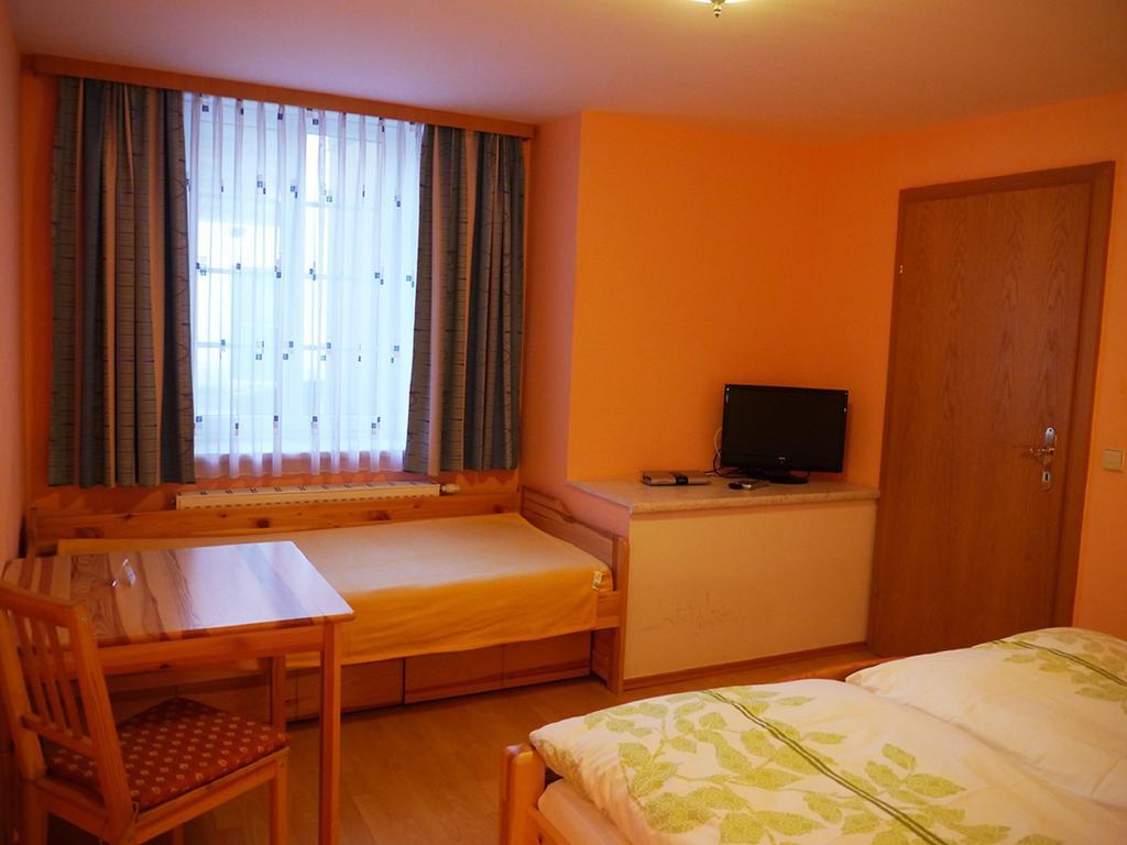 Haus Moser Worschach Ruang foto