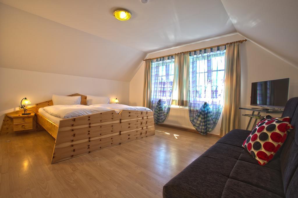 Haus Moser Worschach Ruang foto