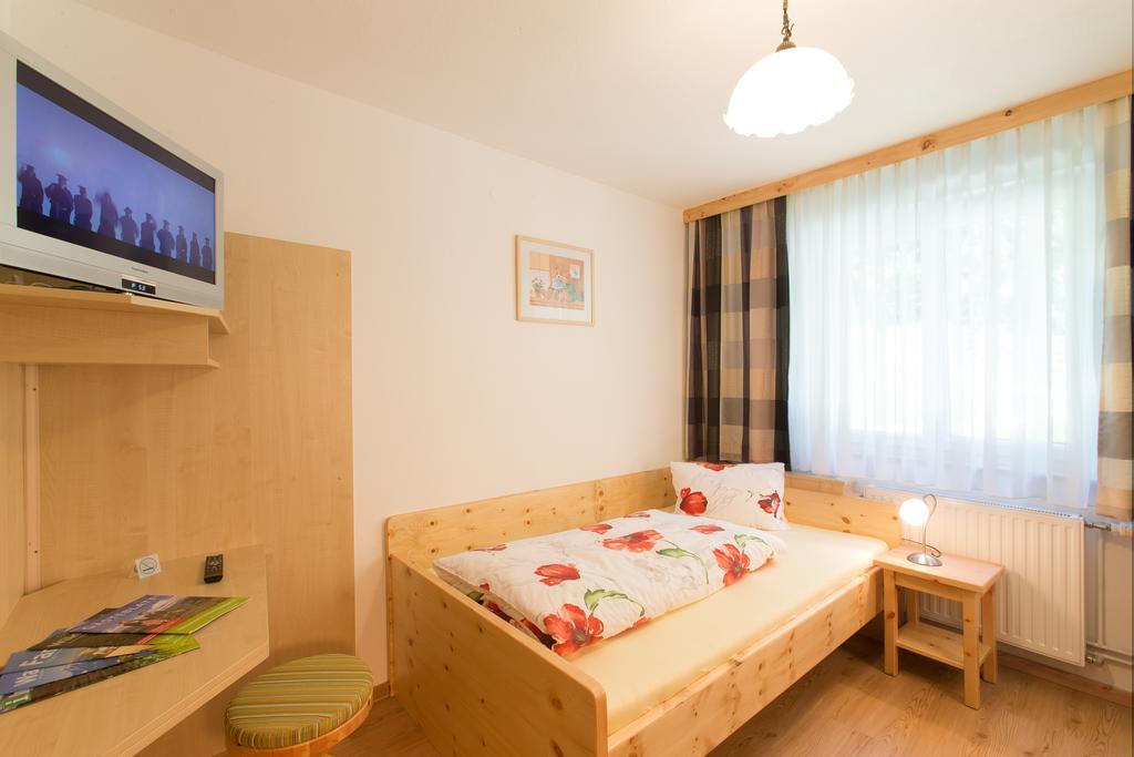 Haus Moser Worschach Ruang foto
