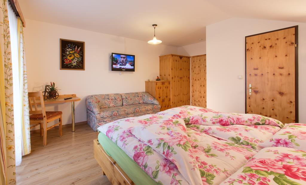 Haus Moser Worschach Ruang foto